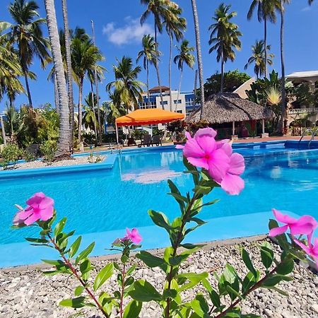 פונטה קאנה Hotel Cortecito Inn מראה חיצוני תמונה